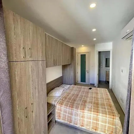 Spacious And Beautiful Flat In Apartment Gzira