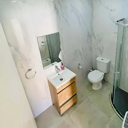 Spacious&beautiful Flat In Apartamento *